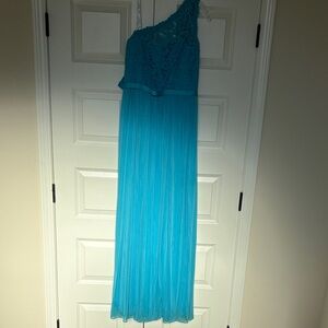 David’s bridal one shoulder bridesmaid dress